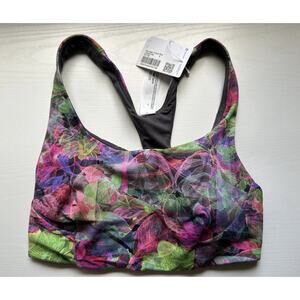 Lululemon Wunder Train Longline Bra Medium Support C/D Cup size 4 NWT